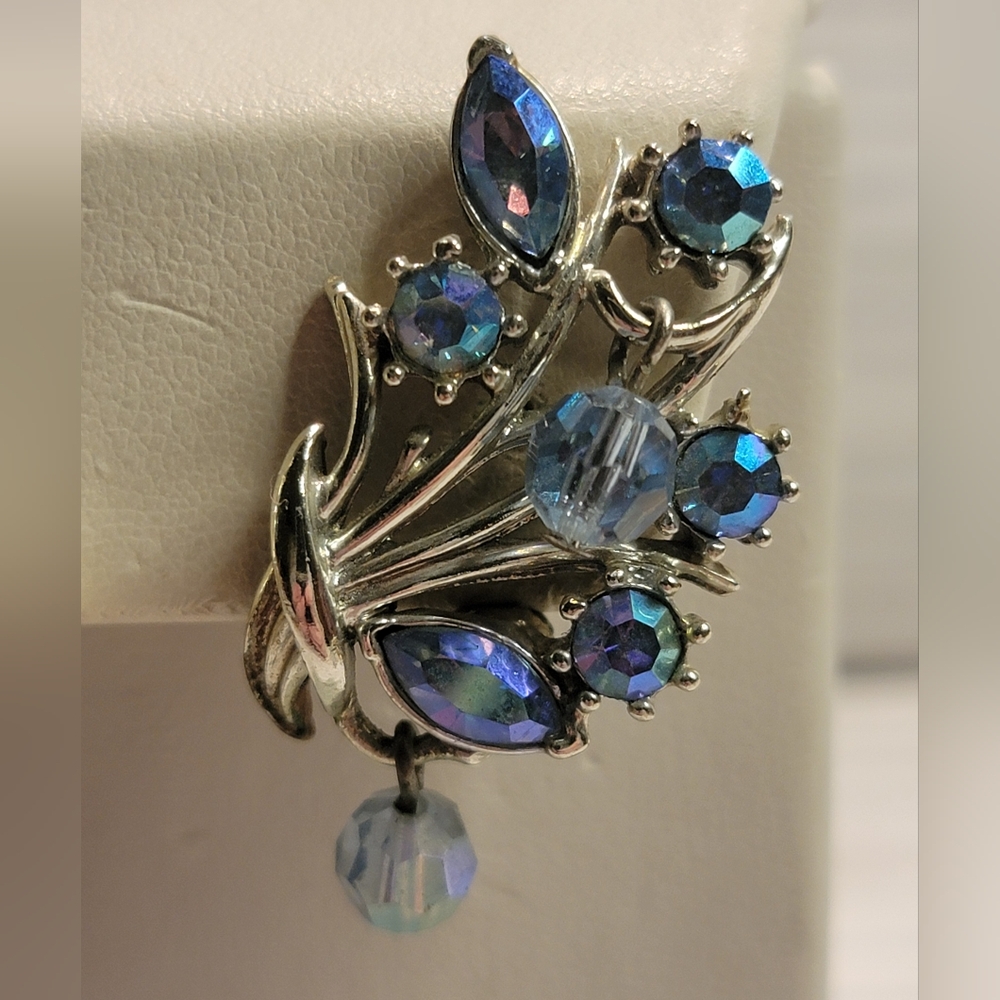 Vintage Signed Coro Blue Rhinestone Spray Clip-On Earrings Silver Tone